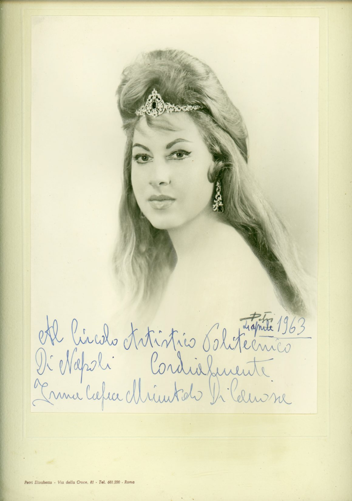 Irma Capece Minutolo di Canosa, Cantante lirica – 1963
